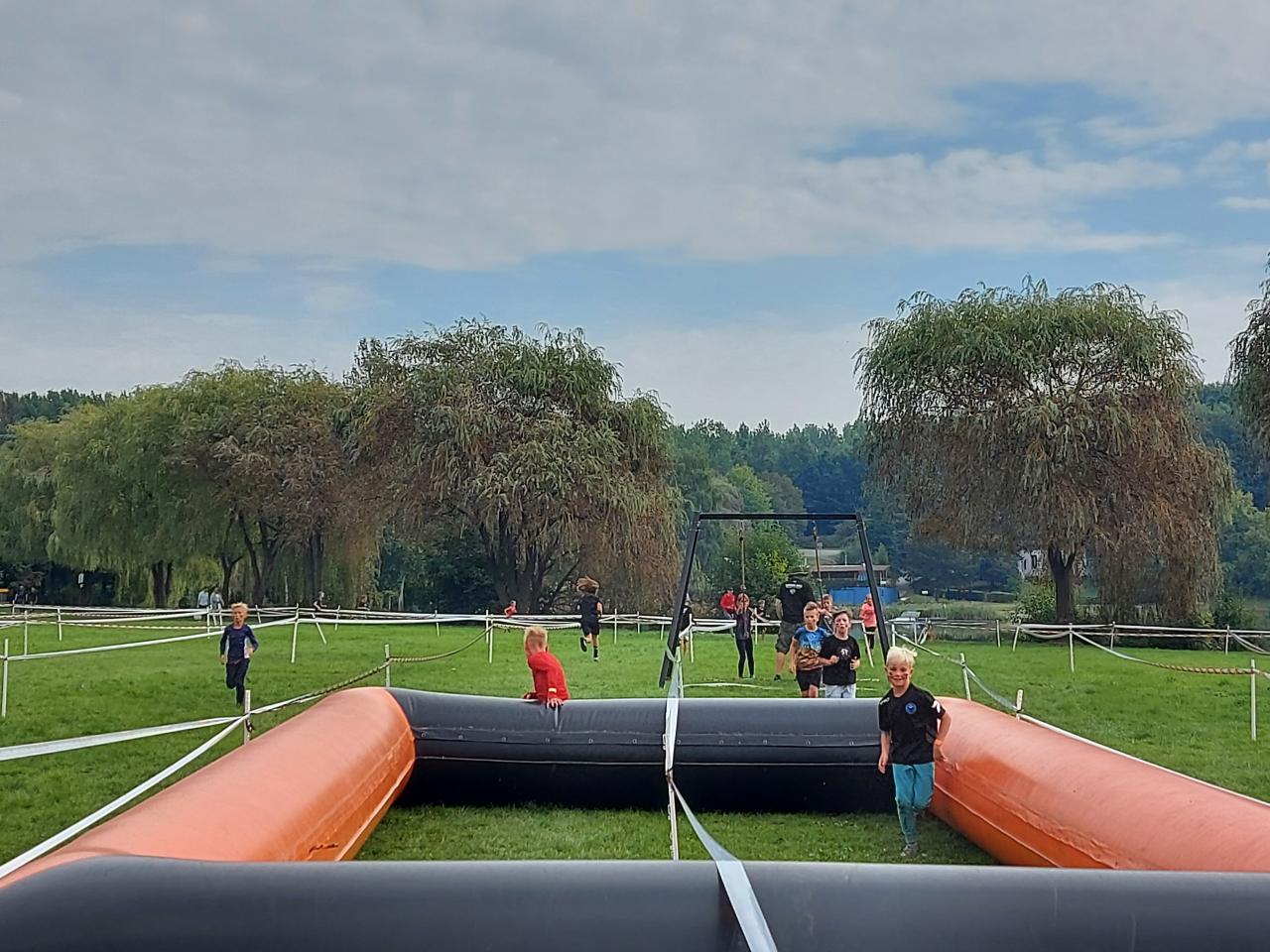 Survivalowy bieg z przeszkodami dla dzieci już za nami. Zobacz fotorelację! 32