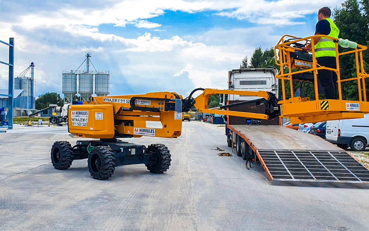 Kurs na podesty ruchome w Katowicach? Zdobądź uprawnienia operatora z AA HERKULES!