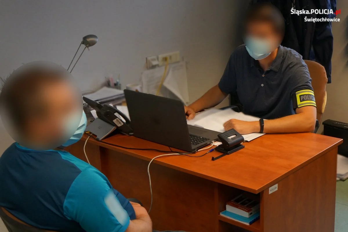 Mundurowi przejęli ponad 450 działek dilerskich amfetaminy