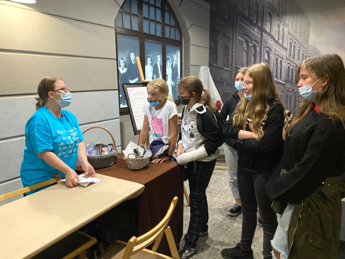 Uczniowie SP nr 8 w Świętochłowicach już wiedzą "Co w byfyju wonio?"