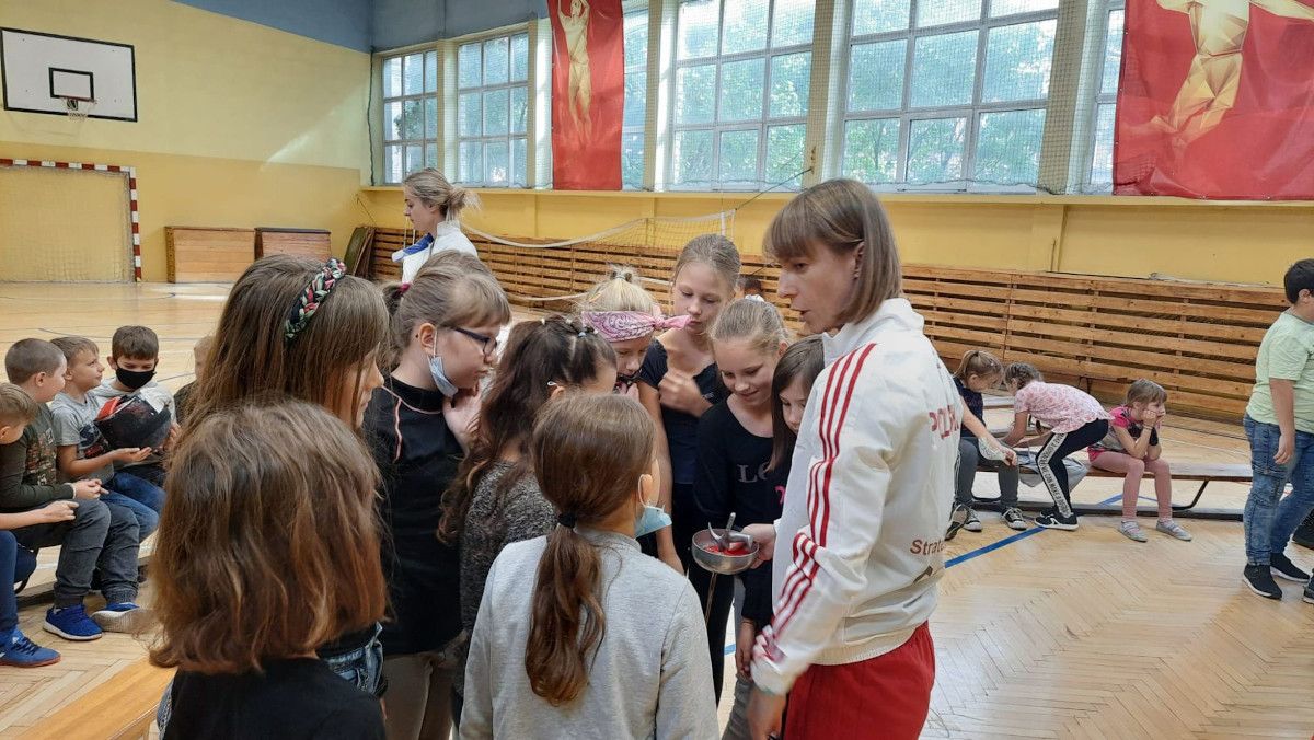 Szermiercze atrakcje w SP nr 2 w Świętochłowicach