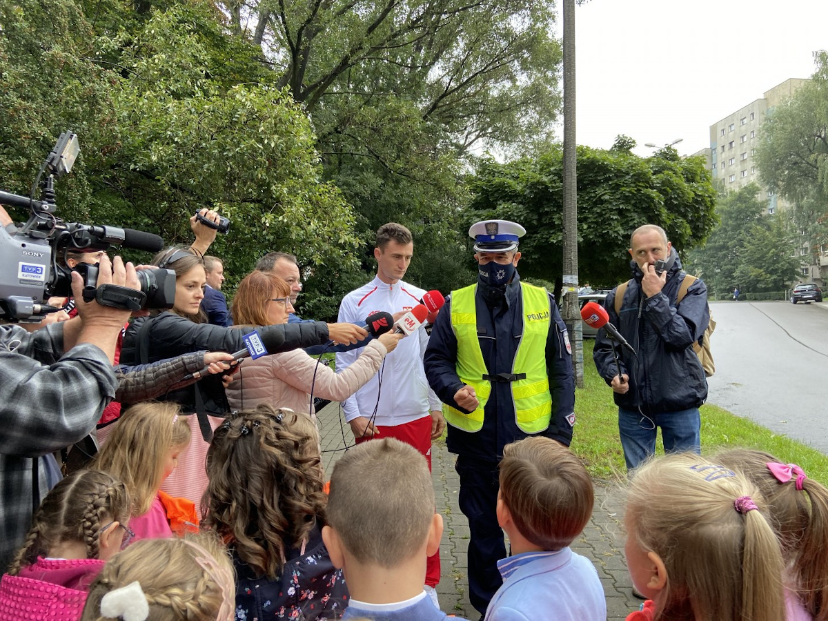 W SP nr 5 w Chorzowie gościem specjalnym inauguracji roku szkolnego był Dawid Tomala!