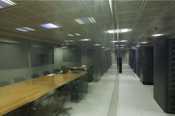 Podłogi podniesione w obiektach biurowych