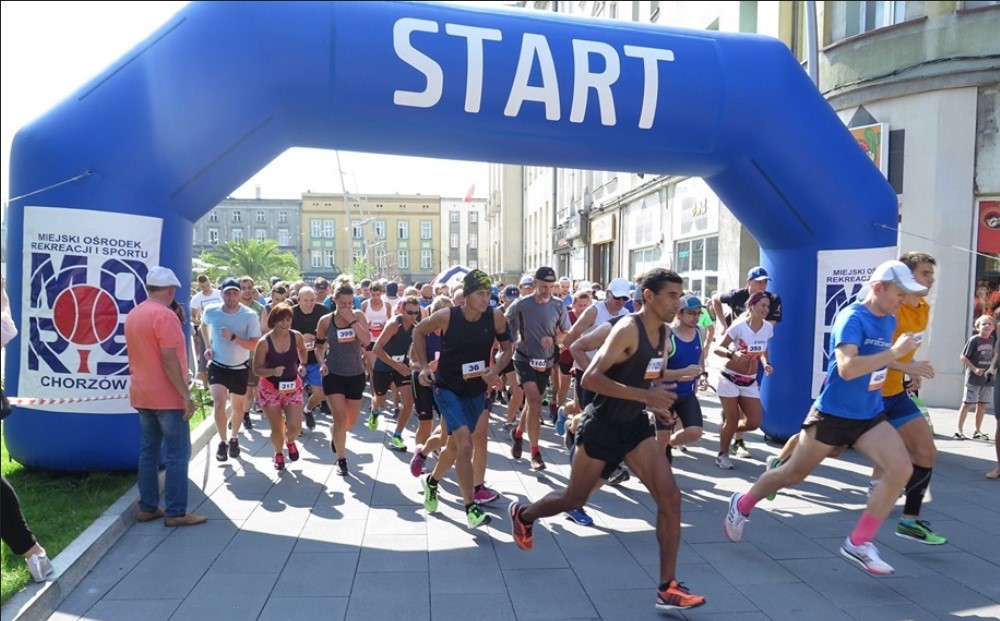 Wraca Chorzowska Dycha! Bieg już 10 października ulicami Batorego, ruszyły zapisy