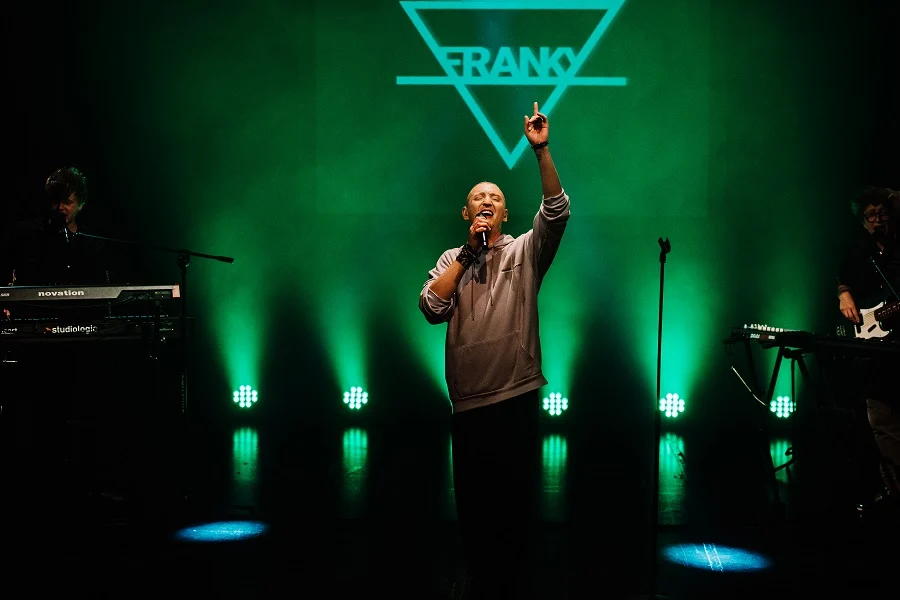 Kamil Franczak zadebiutuje jako FRANKY już 25 września. Zaczyna solową karierę muzyczną