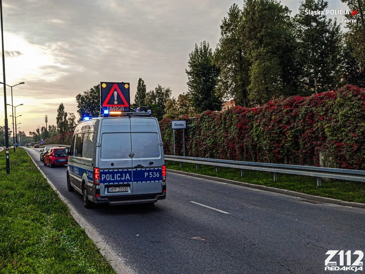 Potrącenie pieszej na Rondzie Sybiraków. 63-latka wtargnęła pod nadjeżdżający samochód