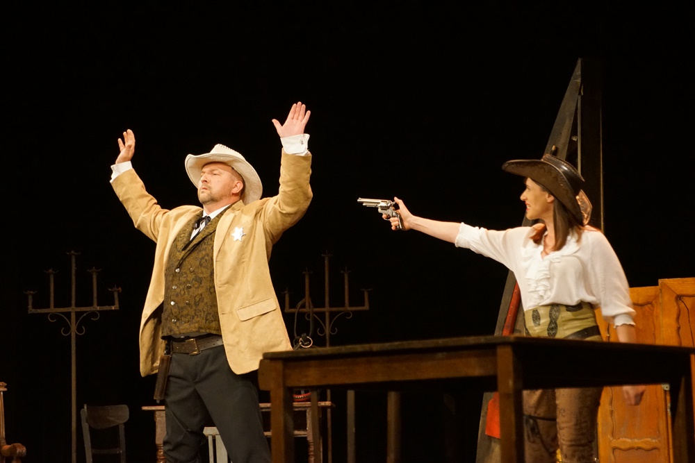 Szeryf z Fryn City 4