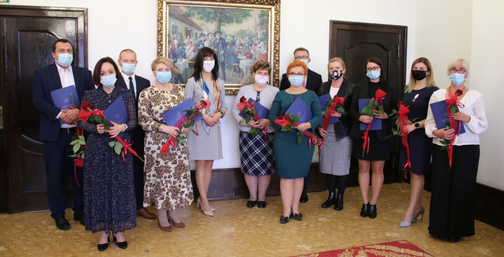 Wyróżnienia dla piekarskich nauczycieli