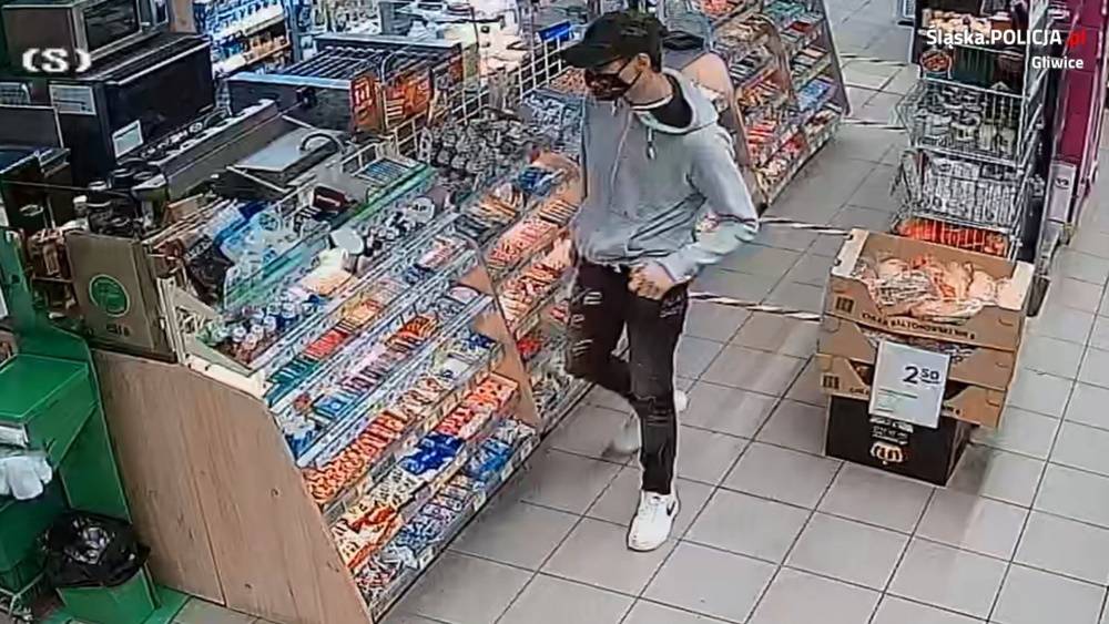 Dokonali kradzieży z włamaniem. Poznajesz ich?