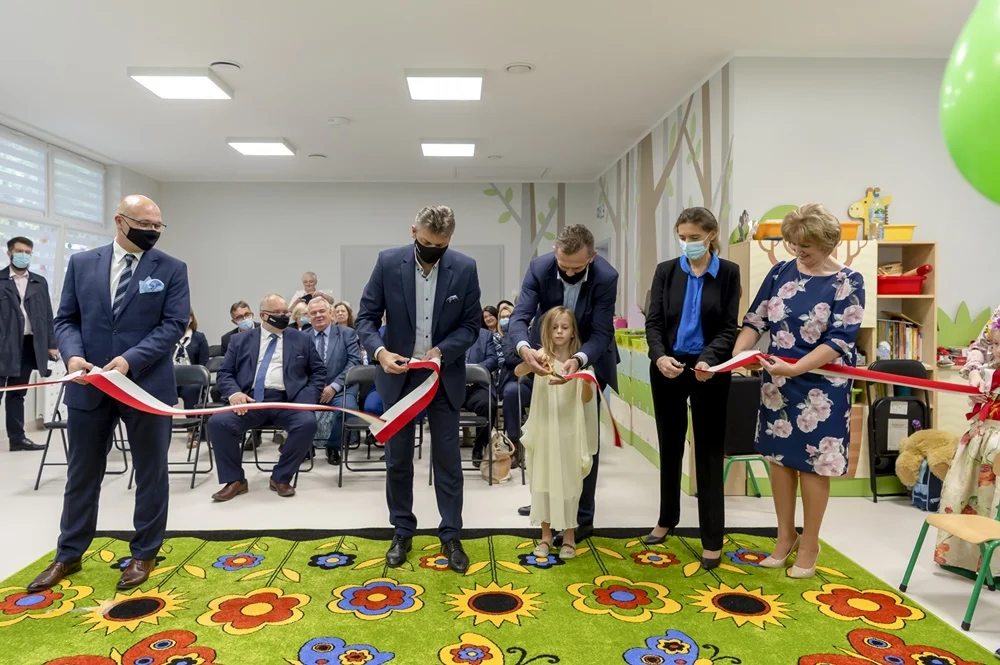 Rozbudowane przedszkole w Karbiu oficjalnie otwarte