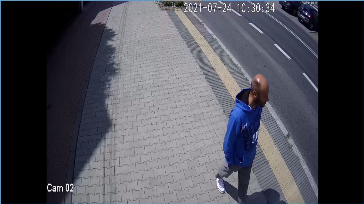 Ukradł kobiecie torebkę. Rozpoznajesz go?