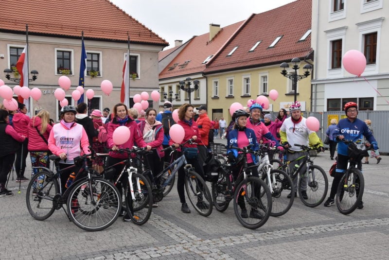 Podsumowanie sobotnich wydarzeń - festiwal, bieg i kampania "Różowy Mikołów"