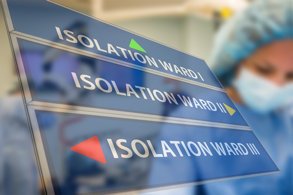 Dr Sutkowski: być może potrzebne będzie uruchomienie dodatkowych oddziałów covidowych