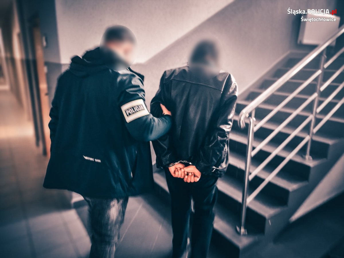 Dzielnicowi odkryli "dziuplę" ze skradzionymi rowerami