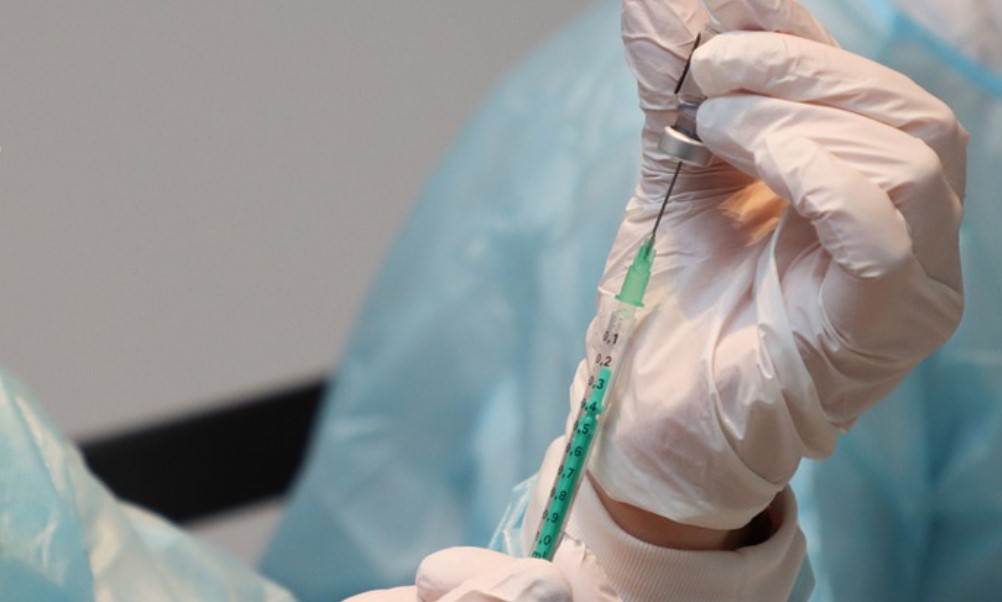 Darmowe szczepienia przeciw grypie zawieszone w Chorzowie. Radni podjęli decyzję