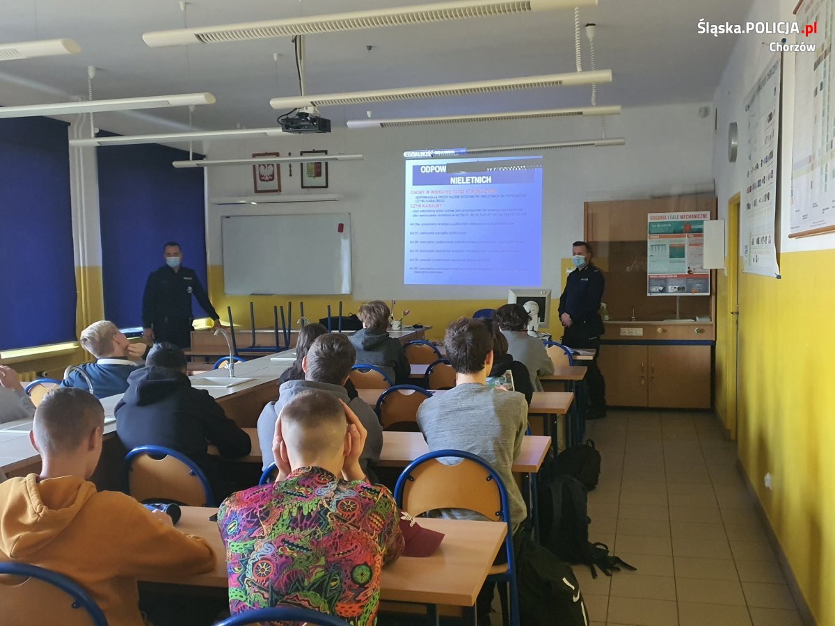 Z młodzieżą o bezpieczeństwie