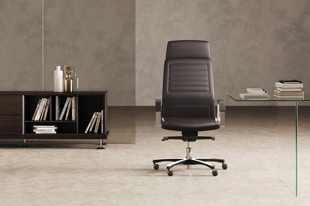 Wygodny i stylowy fotel do biura – dostosuj mebel korzystając z konfiguratora