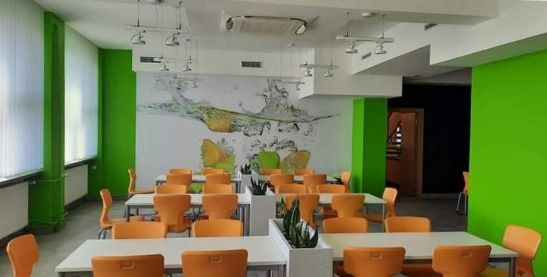 Szkoła Podstawowa nr 13 z nowoczesną stołówką