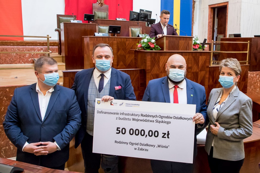 Cztery Rodzinne Ogrody Działkowe z Zabrza otrzymały dofinansowanie!