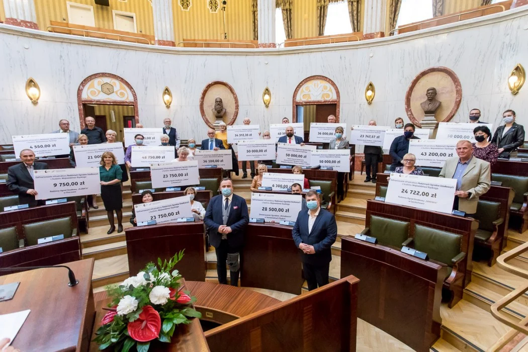 Blisko milion złotych dla śląskich ogródków działkowych