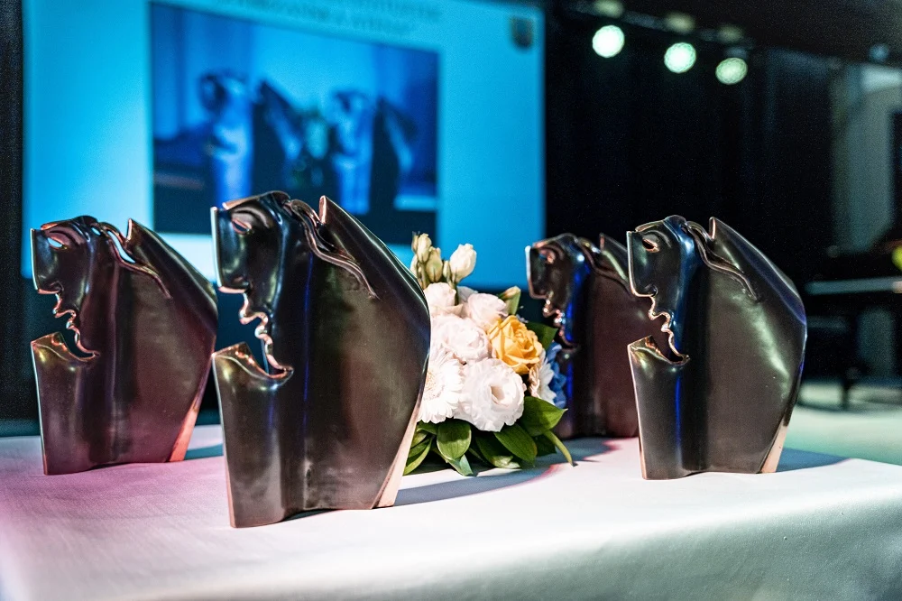 Pięciu tegorocznych laureatów odebrało statuetki "Zabrzańskiej Ateny"