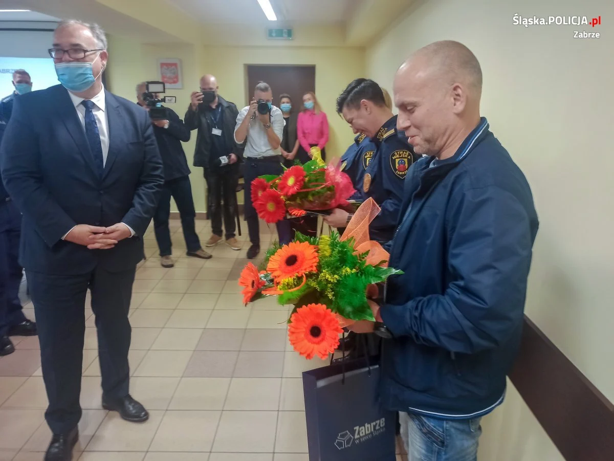 Strażniczki Miejskie i mieszkaniec Zabrza wyróżnieni za bohaterską postawę