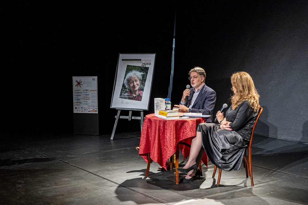 Spotkanie "Nic zwyczajnego. O Wisławie Szymborskiej" z udziałem Michała Rusinka