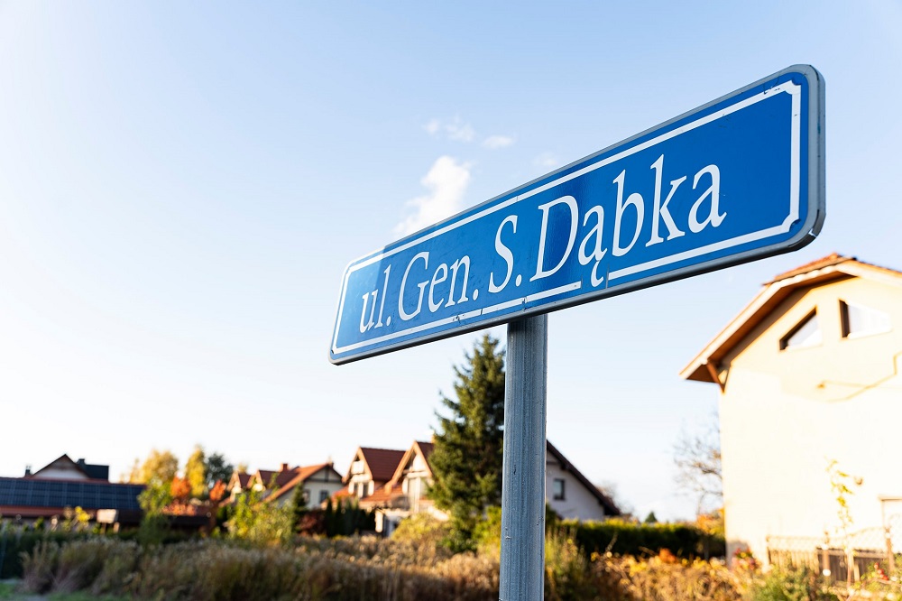 Nowa droga w ciągu ul. Dąbka już gotowa. To nie koniec inwestycji w dzielnicy