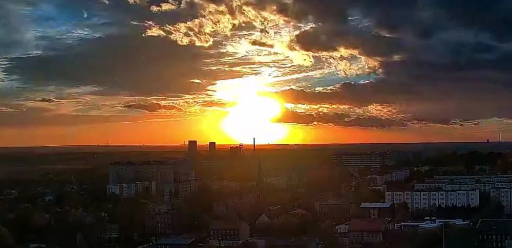 Ruda Śląska w oku kamery. Zobacz piękne zachody słońca! [WIDEO]