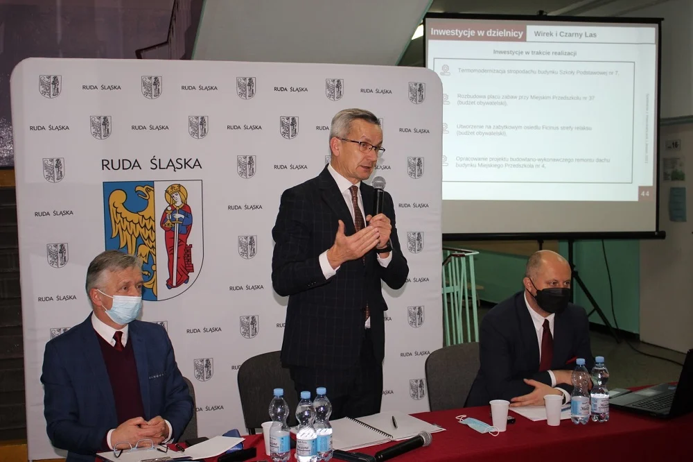 Mieszkańcy Wirku i Czarnego Lasu rozmawiali z władzami miasta o problemach dzielnic