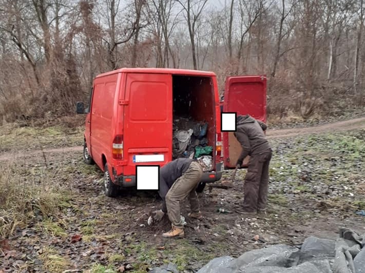 Straż miejska ujęła kolejne osoby zanieczyszczające miasto odpadami poremontowymi