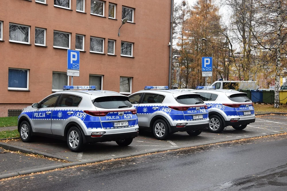 Trzy nowe radiowozy dołączyły do floty Komendy Powiatowej Policji w Mikołowie