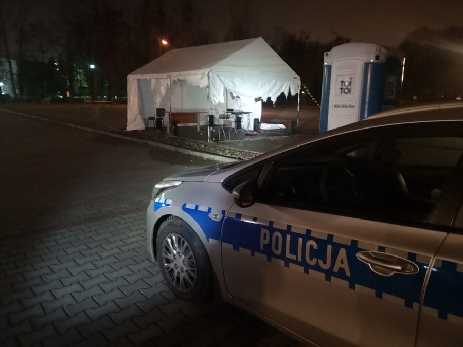 Pożar punktu pobrań testów na koronawirusa