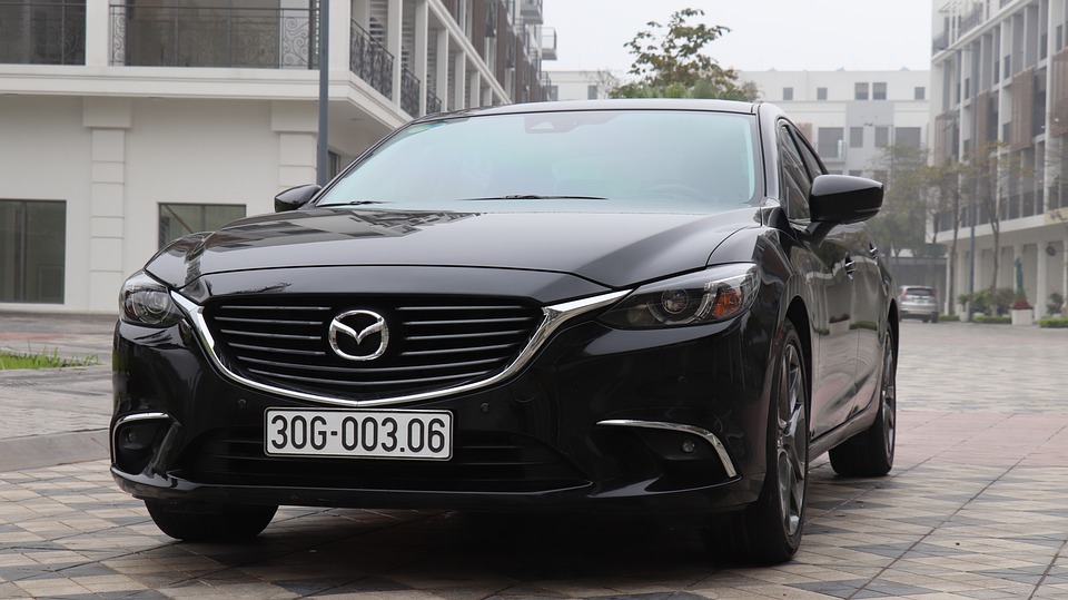 Powyrywał kilkadziesiąt tablic rejestracyjnych