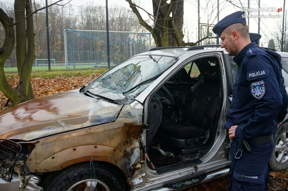 Pościg za sprawcami uprowadzenia zakładnika - ćwiczenia policjantów