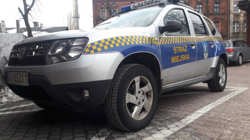 Strażnicy pomogli zagubionemu 85-latkowi