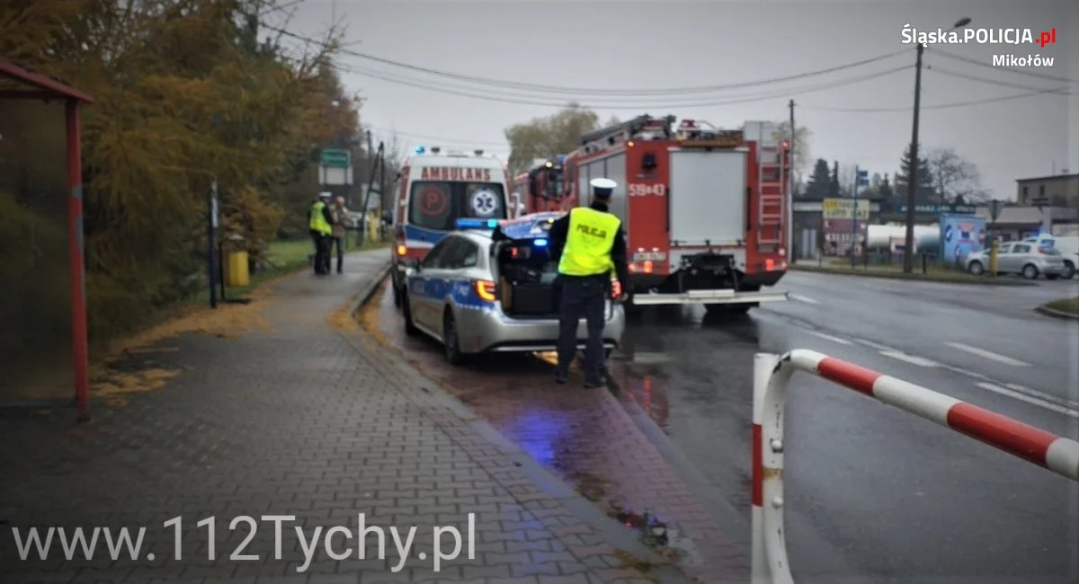Wypadek na ul. Gliwickiej. 62-letnia kierująca w szpitalu