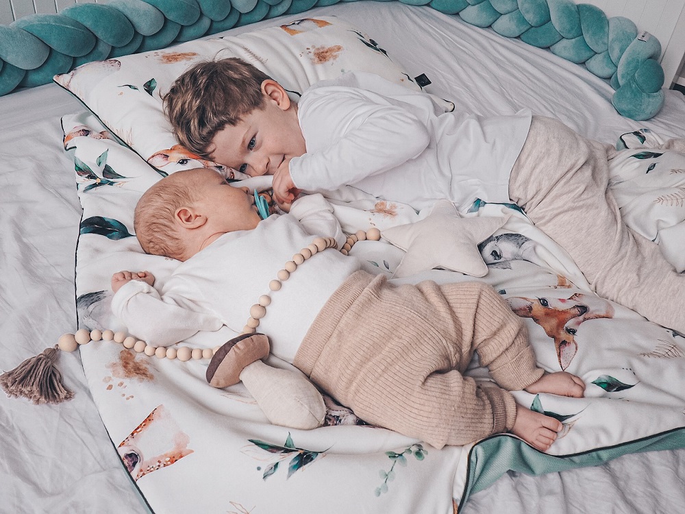 Wybieramy delikatną i odpowiednią dla skóry niemowlaka pościel!