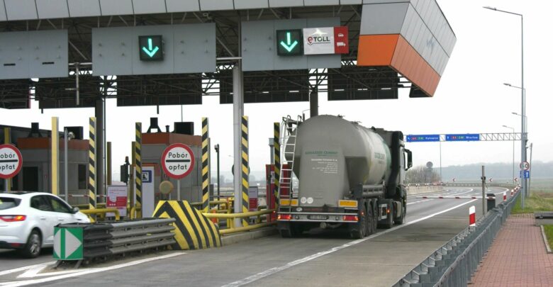 Aplikacja E-toll zamiast korków, kolejek, nerwów i szlabanów. Zmiany na A4 w Gliwicach