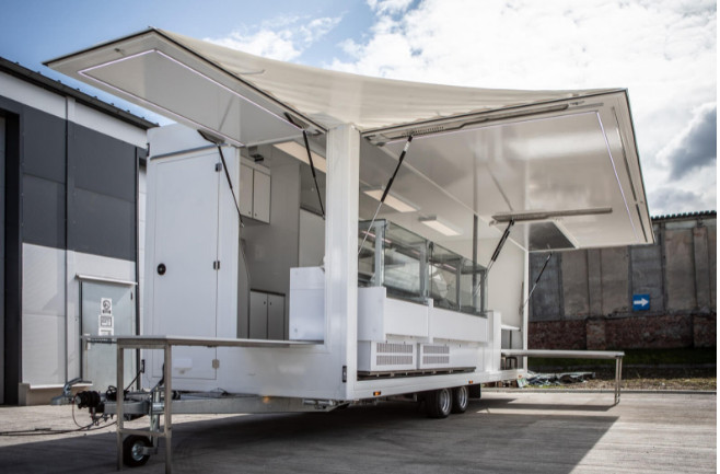 Przyczepy gastronomiczne - biznes dla Ciebie?