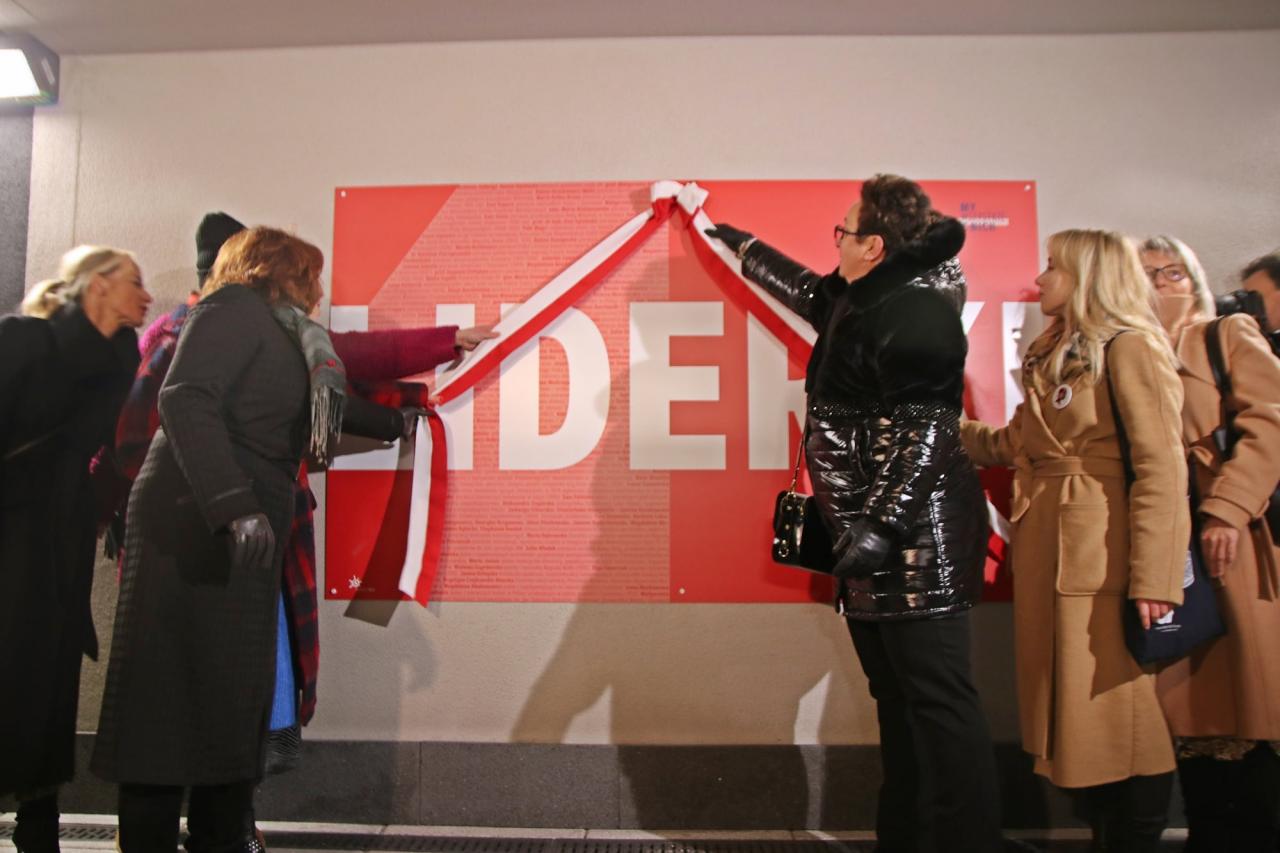 W Sosnowcu otwarto rondo im. Praw Kobiet 8