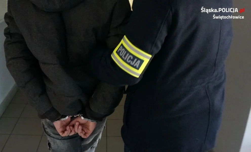 Świętochłowiccy policjanci zatrzymali poszukiwanego. 66-latek ukrywał się od dwóch lat