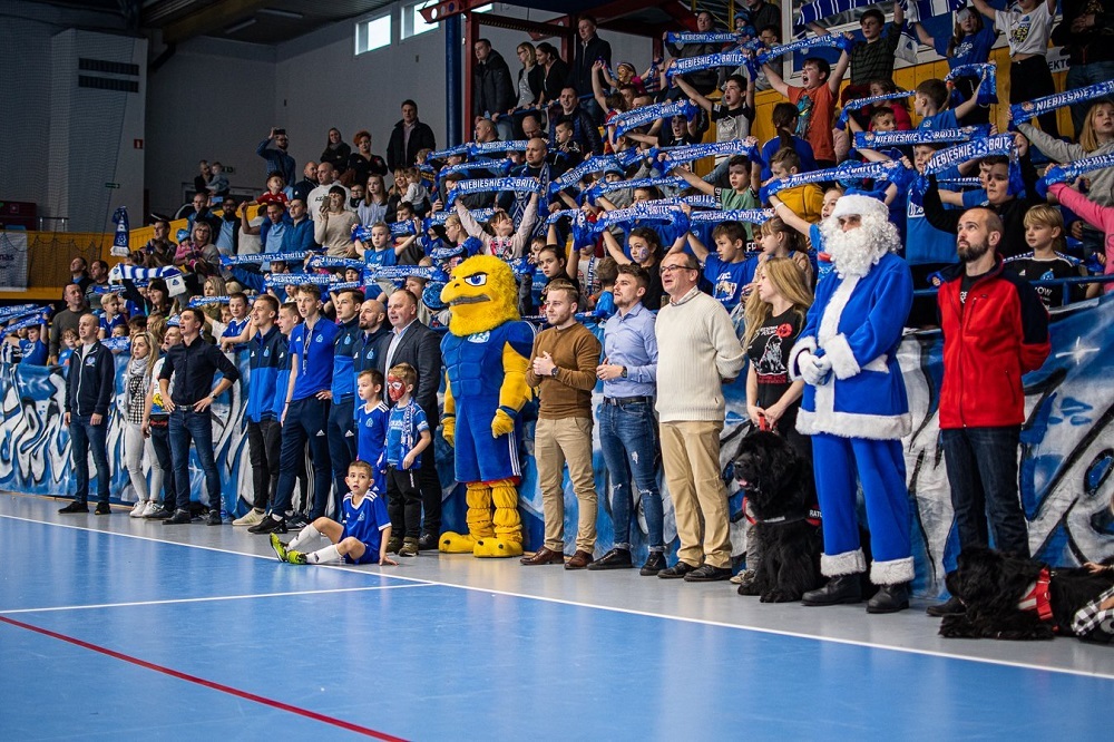 Ruch Chorzów szuka pomocników dla swojego Niebieskiego Mikołaja