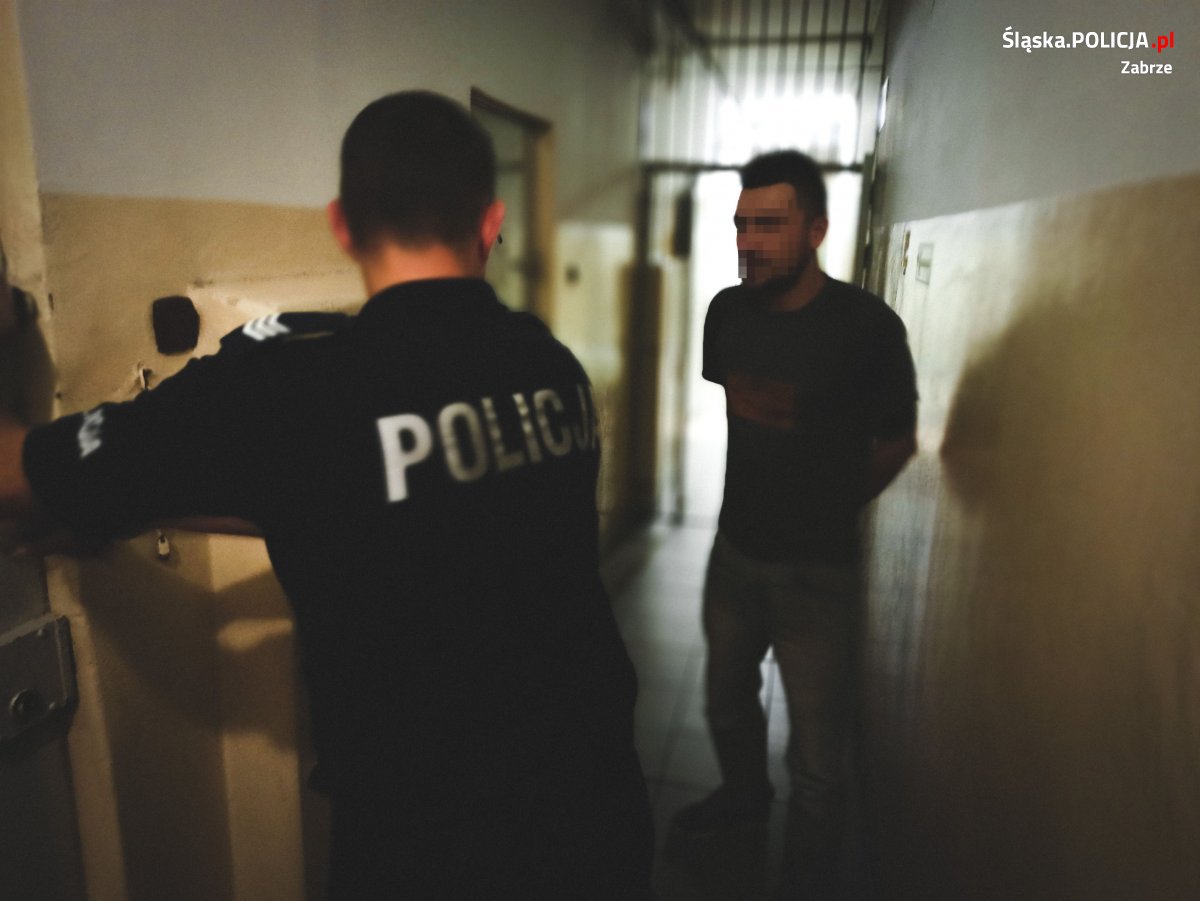 Podali się za pracowników telekomunikacji i okradli 81-letnią seniorkę