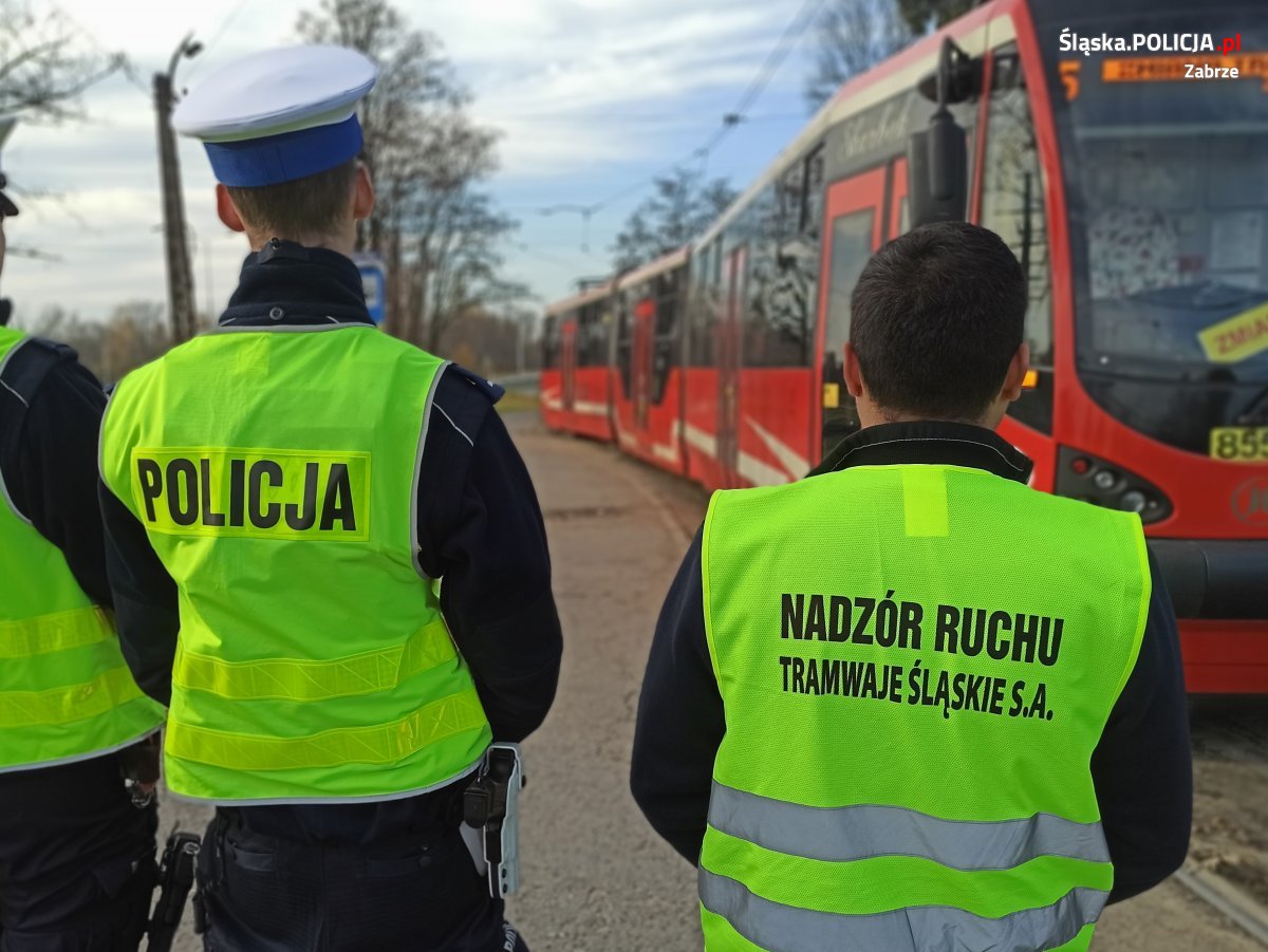 Policja kontrolowała noszenie maseczek w tramwajach