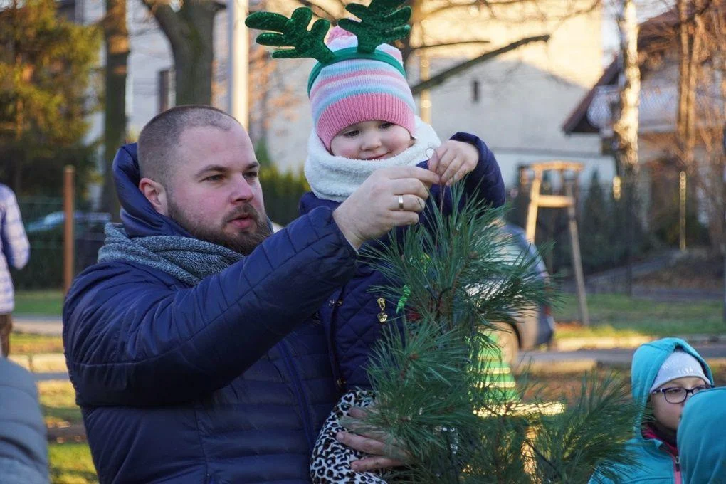 Przyłącz się do wspólnego strojenia choinki na kochłowickich plantach!