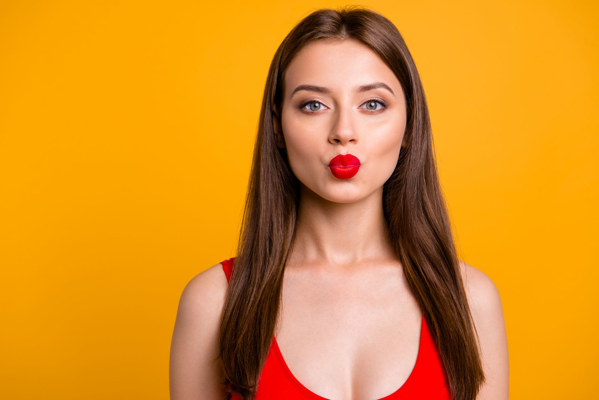 Revlon Ultra HD Matte Lipcolor – mat zawsze w modzie