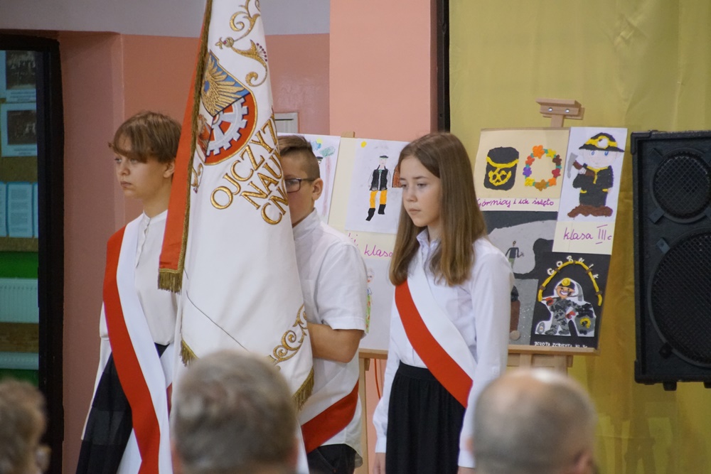 Otwarcie Podwórka Nivea w SP22 13