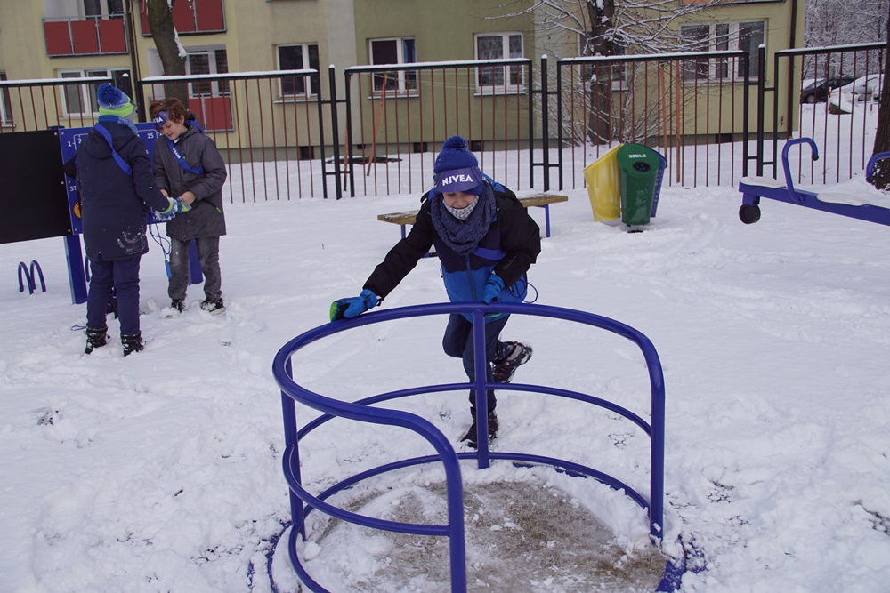Otwarcie Podwórka Nivea w SP22 48