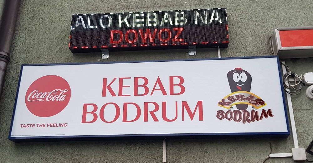 Samotna matka i jej niepełnosprawny syn czekają na pomoc. Rudzki Kebab organizuje zbiórkę